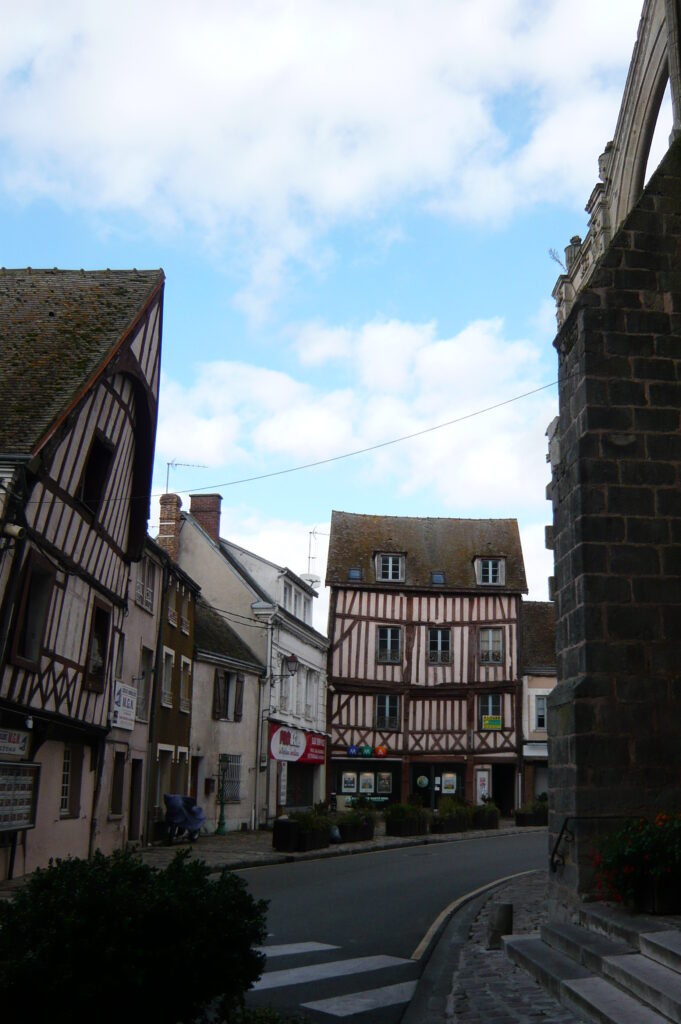 Visiter l'Eure-et-Loir : une cité médiévale typique