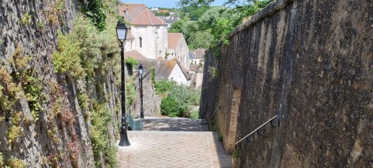Les tertres à Chartres : une balade entre deux mondes
