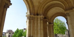 Visiter Paris : Basilique Saint-Denis, Arches.